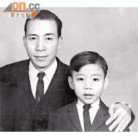 劉明璋與劉父自小相依為命，感情深厚。