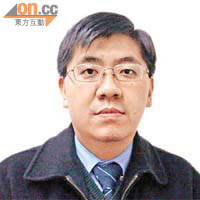 被告楊嘉傑畢業於本港名牌中學和大學。