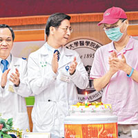 台首名H7N9患者出院勁瘦15公斤