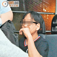 醉客拗拍卡打傷車長