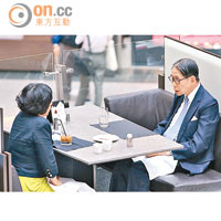 政壇：金刀梁提貪湯耍太極