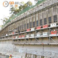 吐露港工程首用預製件做擋土牆