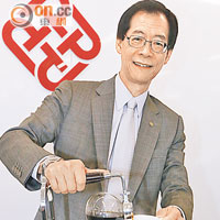 政壇：「理大秋官」煮咖啡醒傳媒