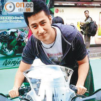 P牌鐵騎士大帽山自炒亡