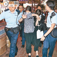 大搖大擺捧贓物離開 俄國雙姝崇光高買斷正