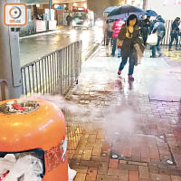九龍灣：垃圾桶常冒煙  食署須改善