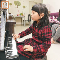 醫知健：七歲前學鋼琴有益大腦發育
