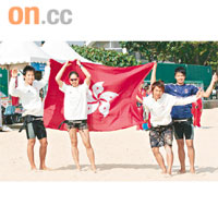 梁灝雋（右起）、鄭國輝、陳慧琪及馬翊球，於3個級別賽事提前袋走3金1銀。