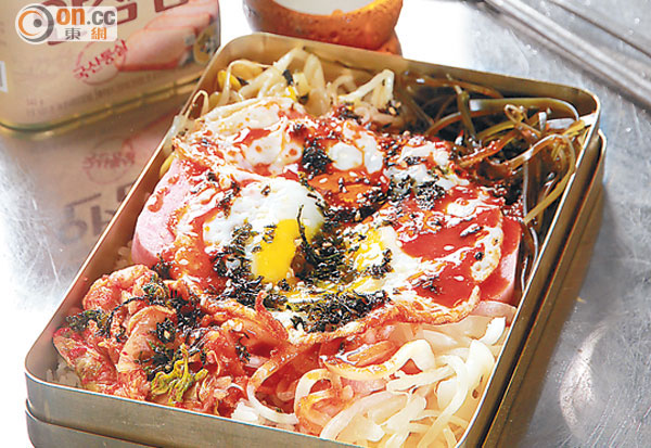 韓食爆鮮盒飯與烤肉