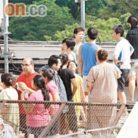 居民疏散到天台暫避。